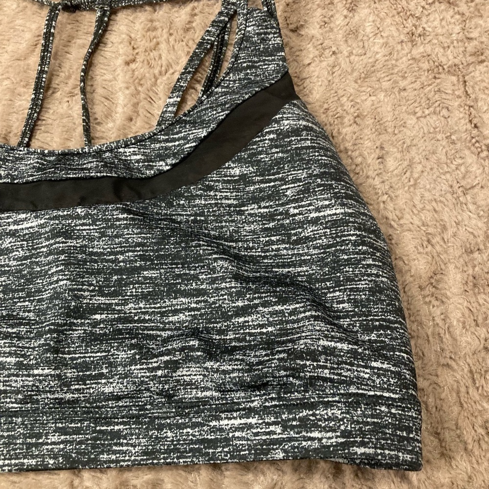 Victoria’s Secret Sport Black And Grey None Padded Sports Bra Size Large - Picture 4 of 9